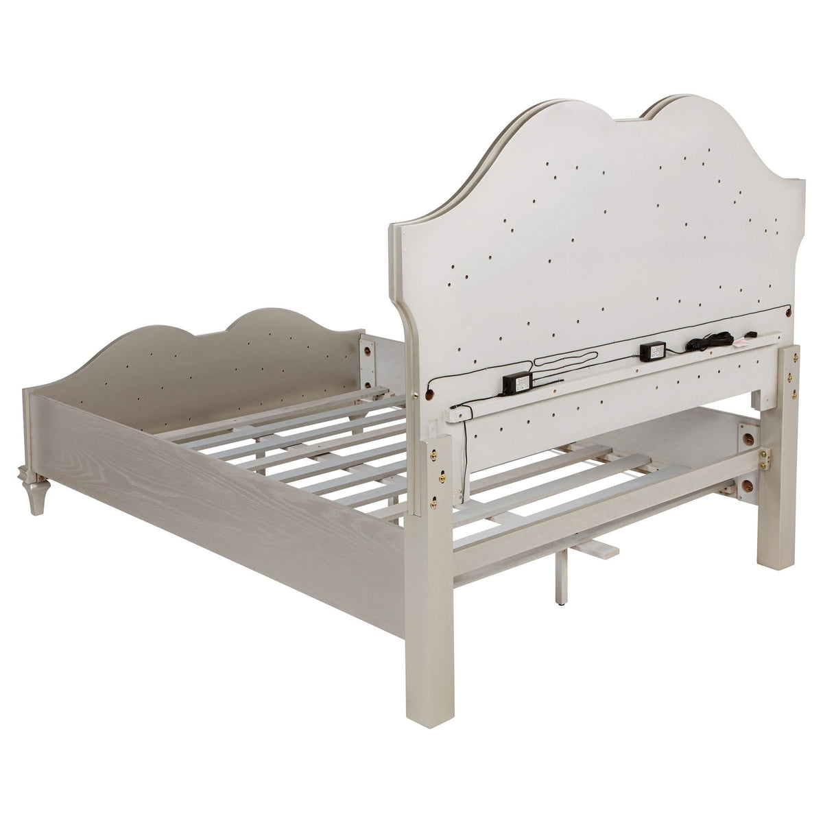 Cama Queen con paneles LED Evangeline Wood de roble plateado