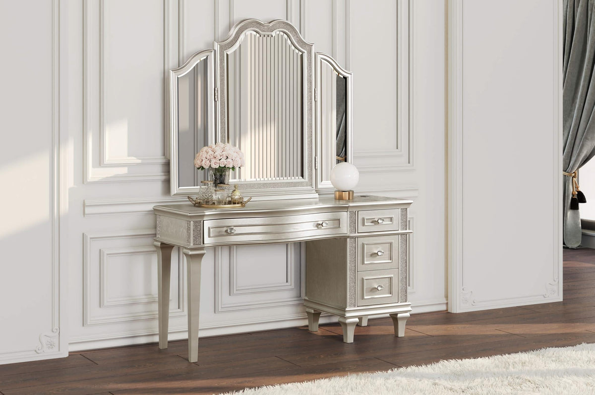 Tocador Evangeline de 4 cajones, mesa de maquillaje de roble plateado