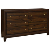 Juego de dormitorio Welsley de 4 piezas Eastern King en nogal