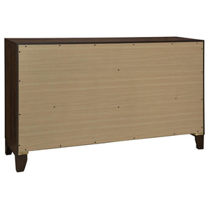 Juego de dormitorio Welsley de 4 piezas Eastern King en nogal