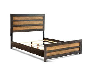 Cama Queen Dewcrest con paneles en tonos caramelo y regaliz
