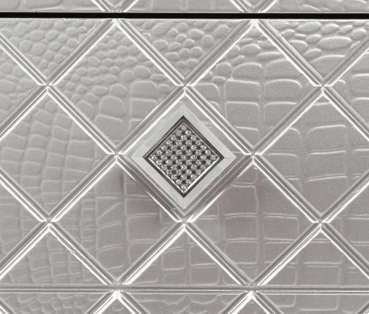 Juego de dormitorio Eleanor de 4 piezas Eastern King, color mercurio metálico