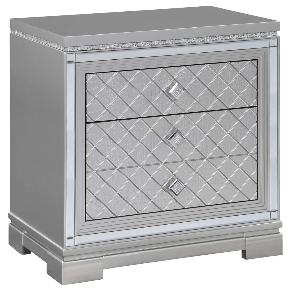 Juego de dormitorio Eleanor de 4 piezas con cama tamaño queen, color metálico Mercury