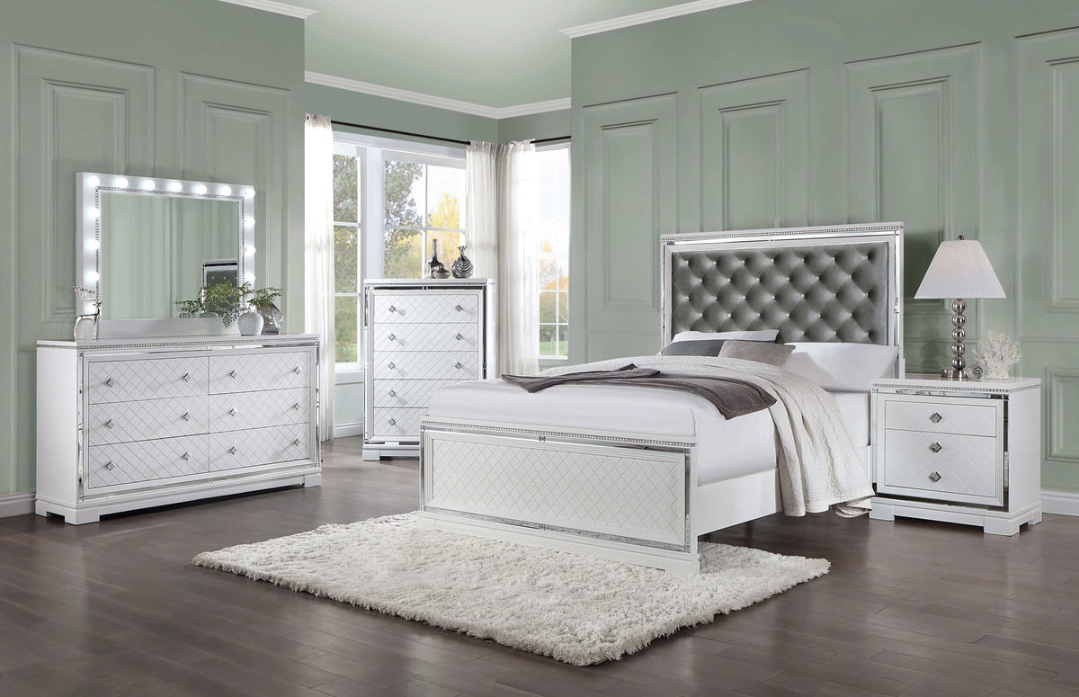 Juego de dormitorio Eleanor de 5 piezas Eastern King en blanco