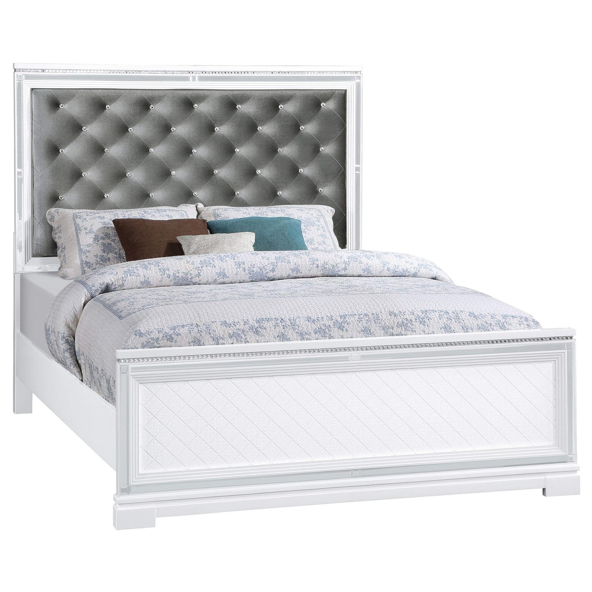 Cama California King Eleanor Wood con paneles en blanco