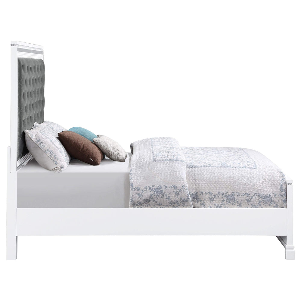 Cama Queen Eleanor Wood con paneles blancos