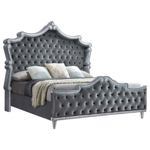 Cama tapizada Antonella California King con paneles en gris