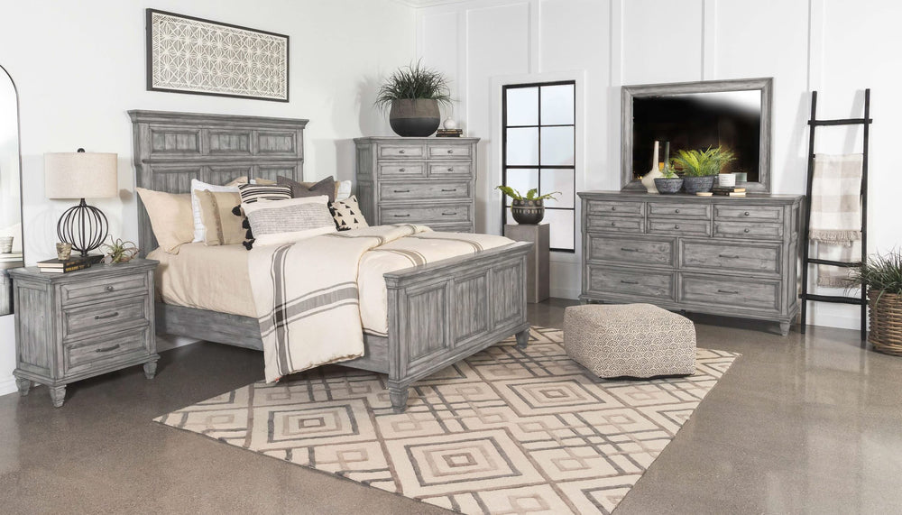 Cama Queen con paneles de madera Avenue, color gris desgastado