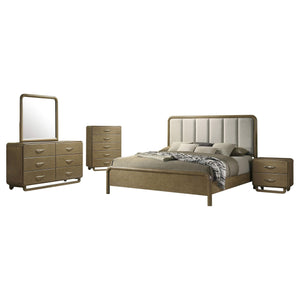 Juego de dormitorio Queen Amsbury de 5 piezas en color nuez moscada