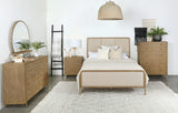 Cama Arini Eastern King de 56 pulgadas con paneles en tonos crema y arena