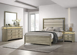 Juego de dormitorio Giselle de 4 piezas California King en beige rústico