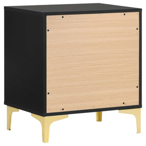 Juego de dormitorio Kendall Queen de 5 piezas, color negro