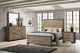 Juego de dormitorio Baker Eastern King de 4 piezas en color topo claro