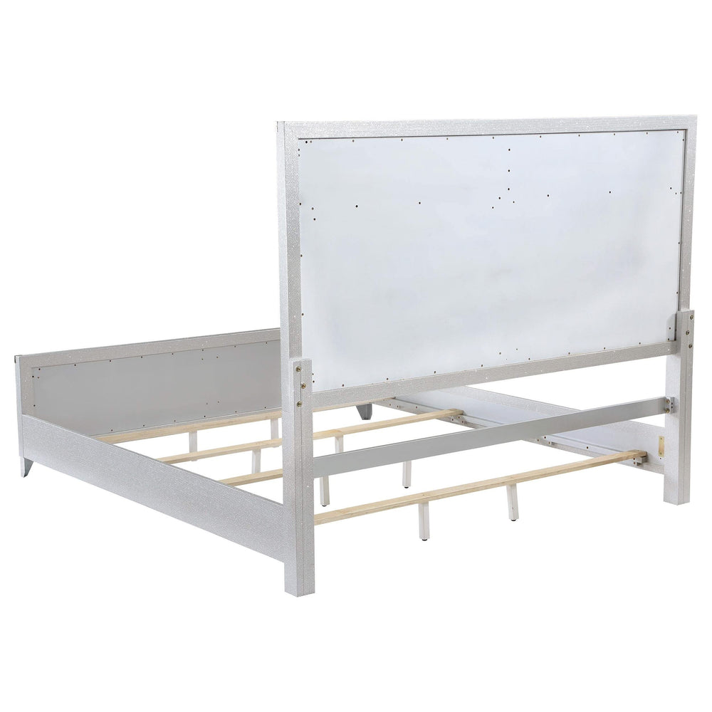 Juego de dormitorio Larue California King de 5 piezas, plateado
