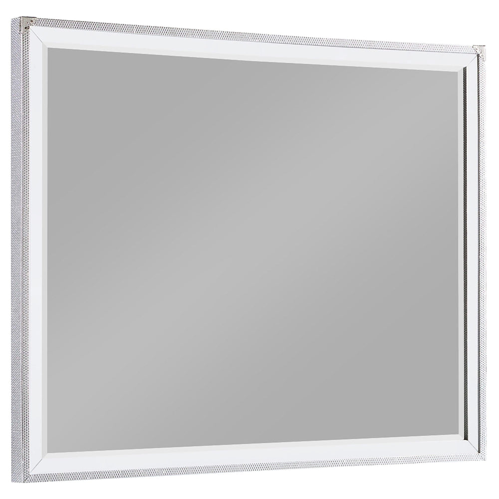 Juego de dormitorio Larue California King de 5 piezas, plateado