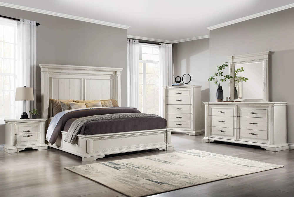 Cama Evelyn Eastern King con panel y cabecera iluminada en blanco antiguo