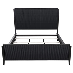 Cama California King con paneles Brookmead Wood, color negro