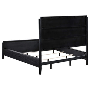 Cama California King con paneles Brookmead Wood, color negro