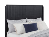 Cama Queen con paneles de madera Brookmead, color negro