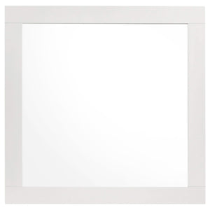 Juego de dormitorio Caraway de 5 piezas Queen en blanco