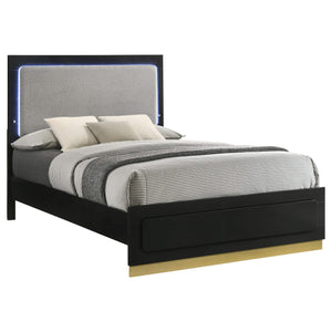 Cama Eastern King con paneles LED de madera de alcaravea, color negro