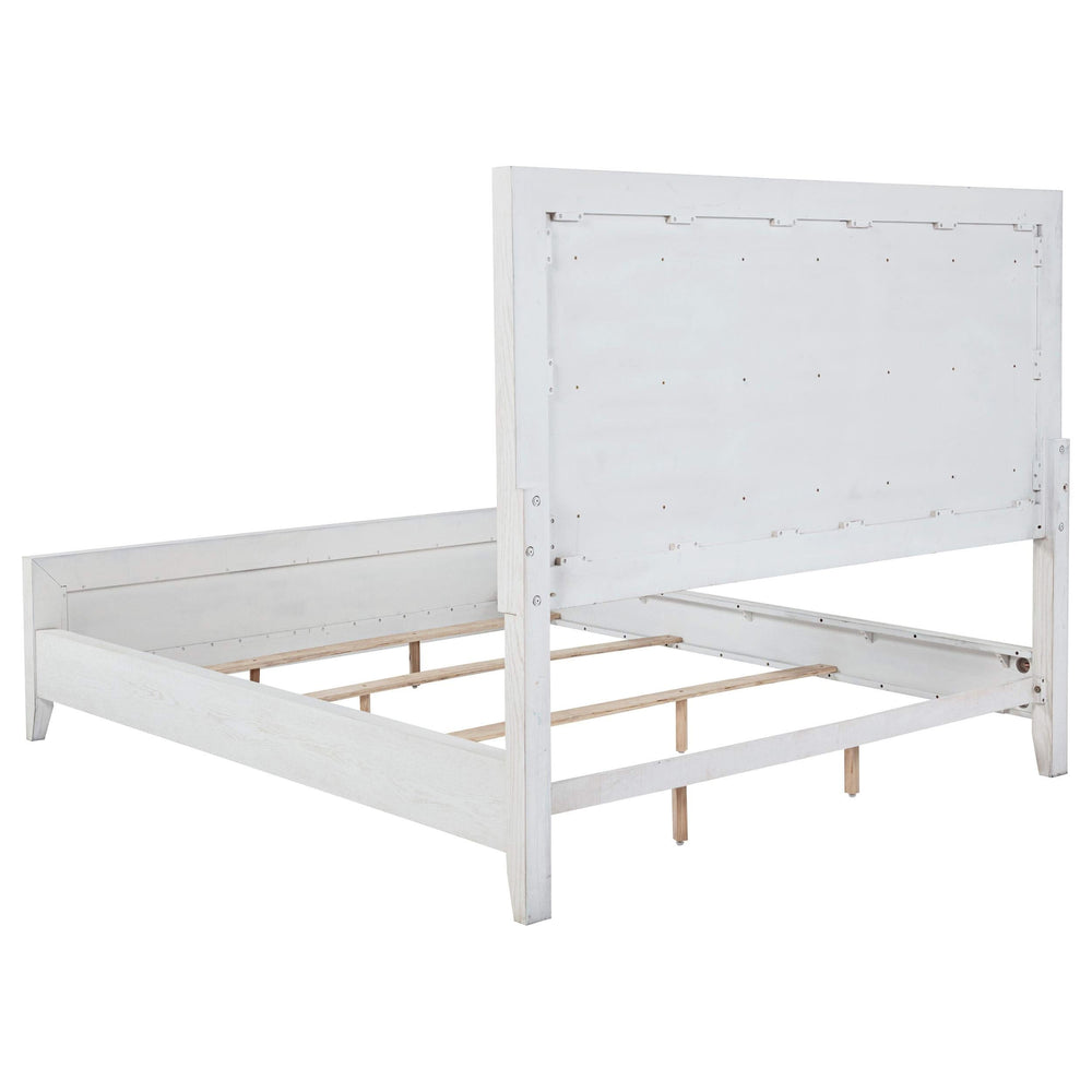 Cama Marielle Eastern King con paneles tapizados en blanco desgastado