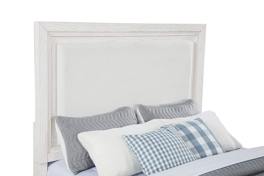 Juego de dormitorio Marielle de 4 piezas tamaño Queen en blanco desgastado