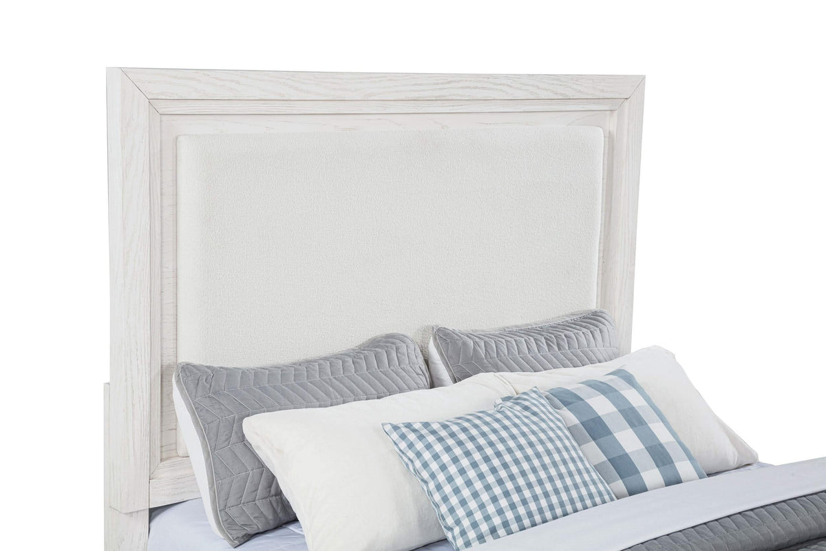 Juego de dormitorio Marielle de 4 piezas tamaño Queen en blanco desgastado