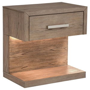 Juego de dormitorio Kenora Eastern King de 5 piezas en marrón cebada