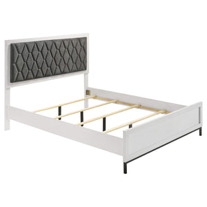 Cama Queen Sonora con paneles tapizados, color blanco