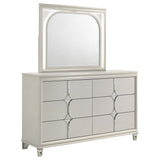 Cómoda Olivia de 6 cajones y espejo LED blanco perla