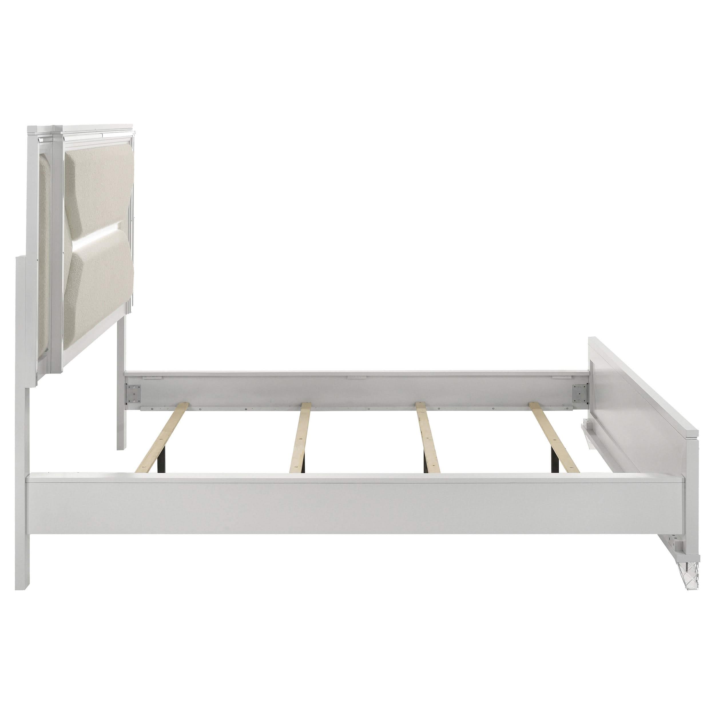 Cabecera LED para cama California King de 64 pulgadas de Marmore, color blanco