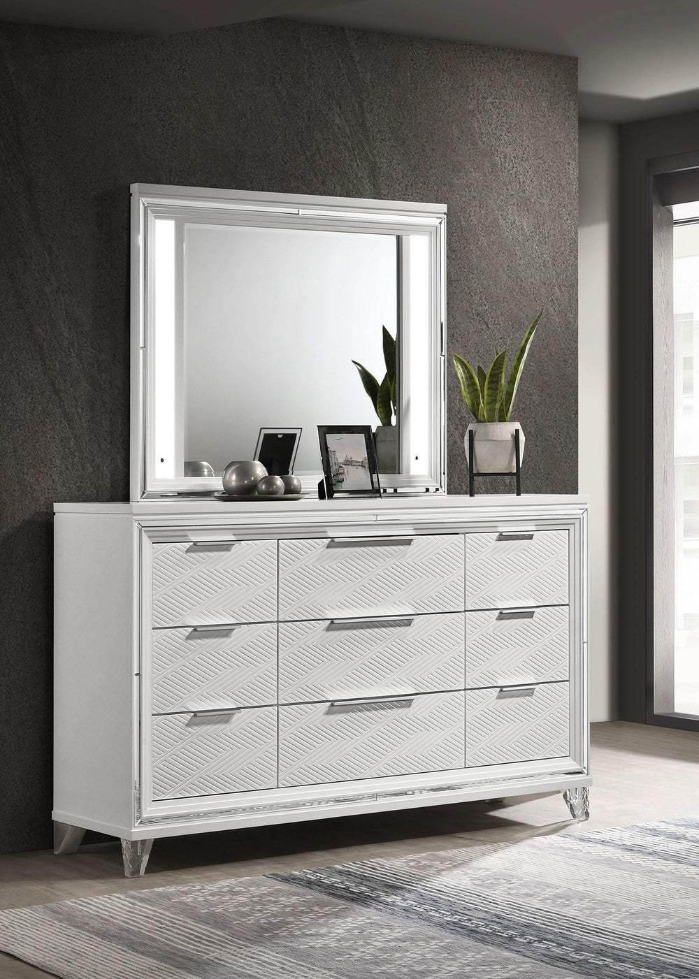 Cómoda Marmore de 9 cajones y espejo LED blanco