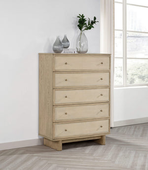 Cómoda de dormitorio Kailani de 5 cajones en roble beige