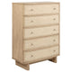 Cómoda de dormitorio Kailani de 5 cajones en roble beige