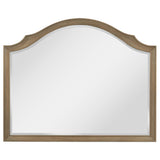 Juego de dormitorio Revello Eastern King de 5 piezas en color mango lavado