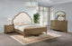 Juego de dormitorio Revello California King de 4 piezas en color mango lavado