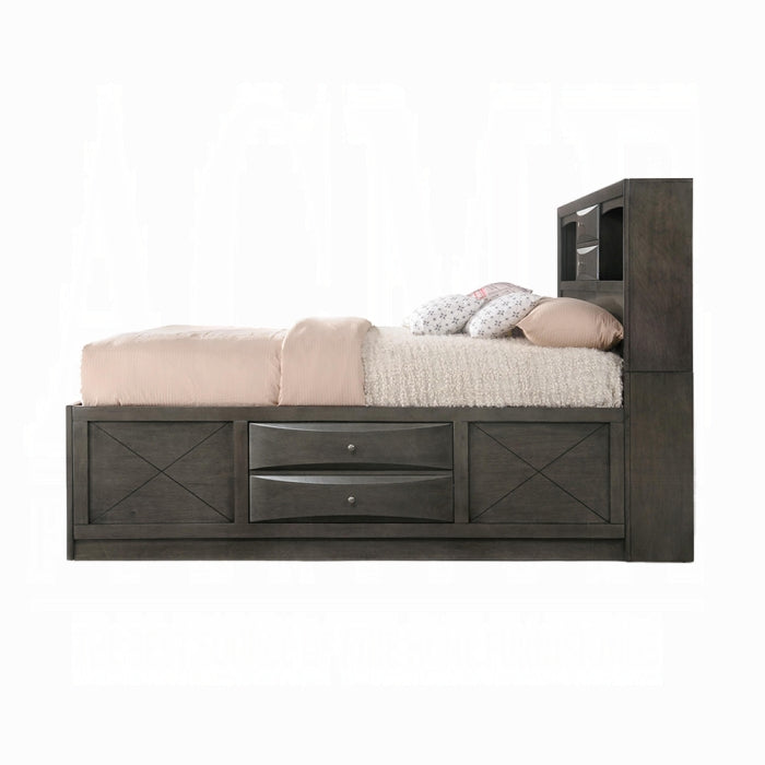 Ireland EK Bed W/Storage