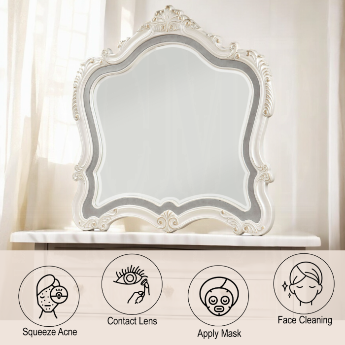 Chantelle Mirror