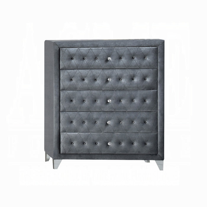 Dante Chest