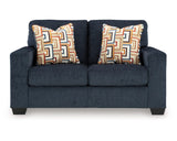 Aviemore Loveseat