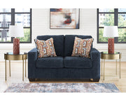 Aviemore Loveseat