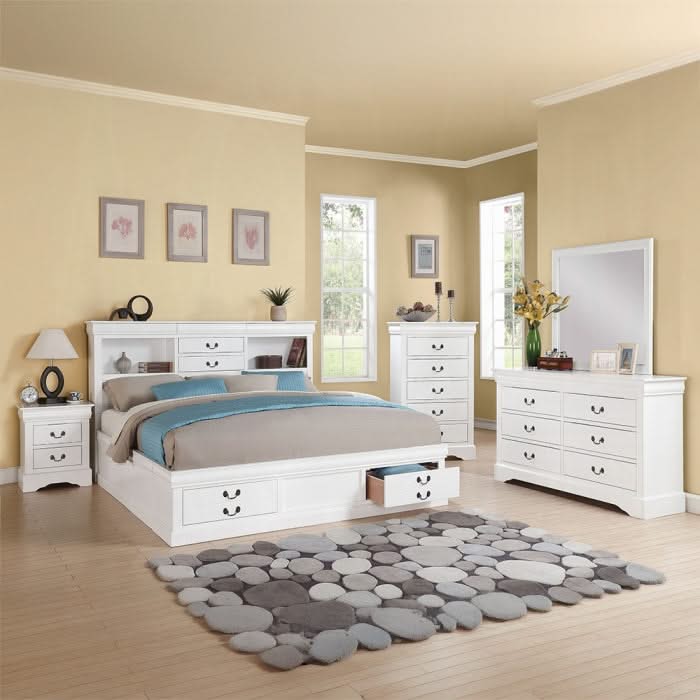 Louis Philippe III Queen Bed W/Storage