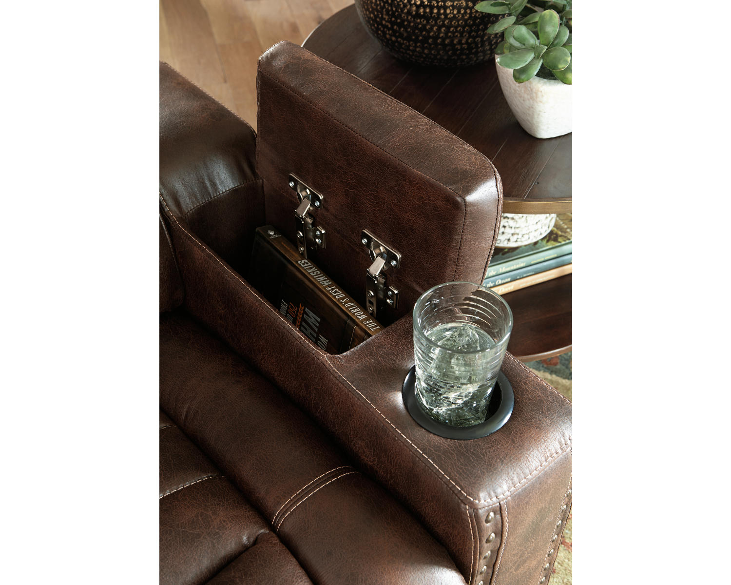Owner's Box Power Reclining Sofa and Power Recliner