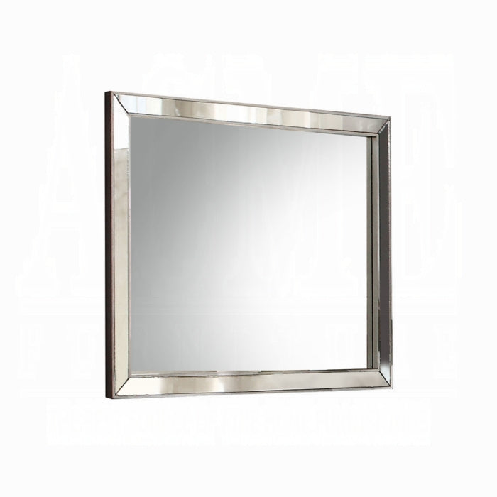 Voeville II Mirror