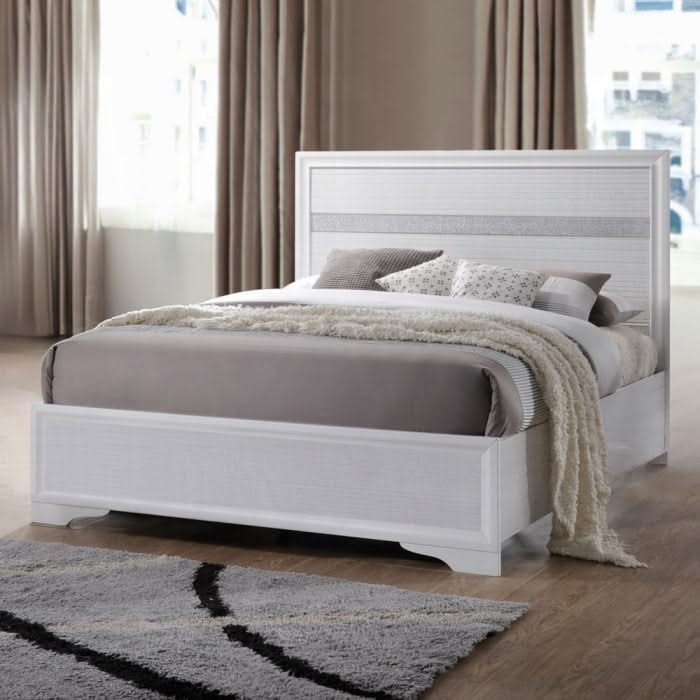 Naima Full Bed