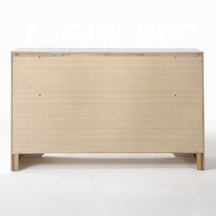 Naima Dresser