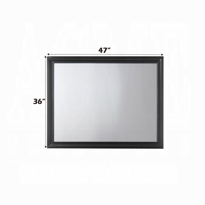 Naima Mirror