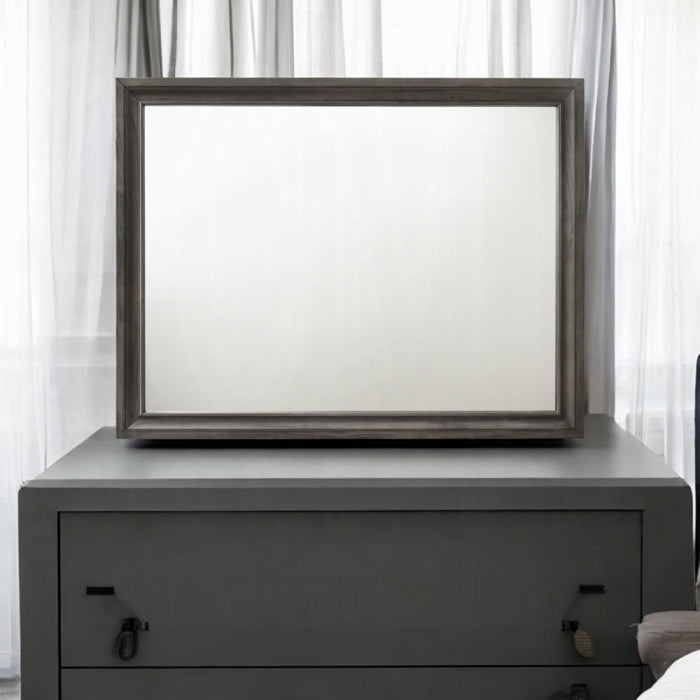 Naima Mirror