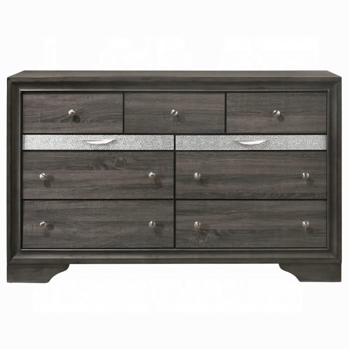 Naima Dresser